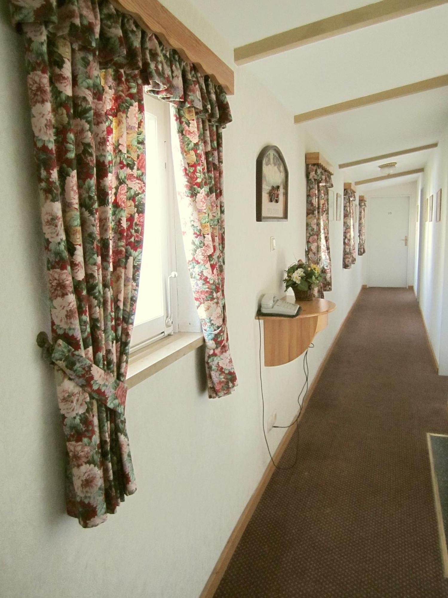 Motel Hamburg Eksteriør bilde
